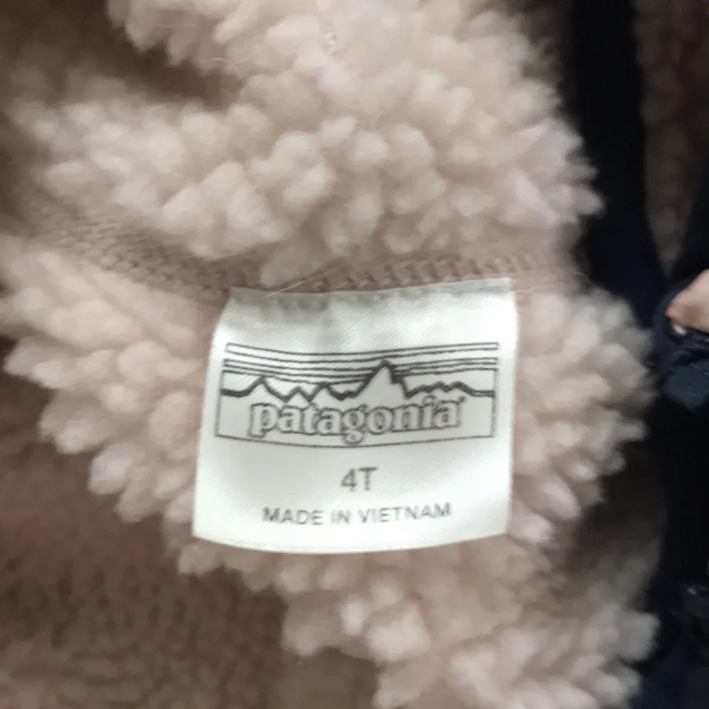 Patagonia Reversible Tribbles Jacket (size 4T)